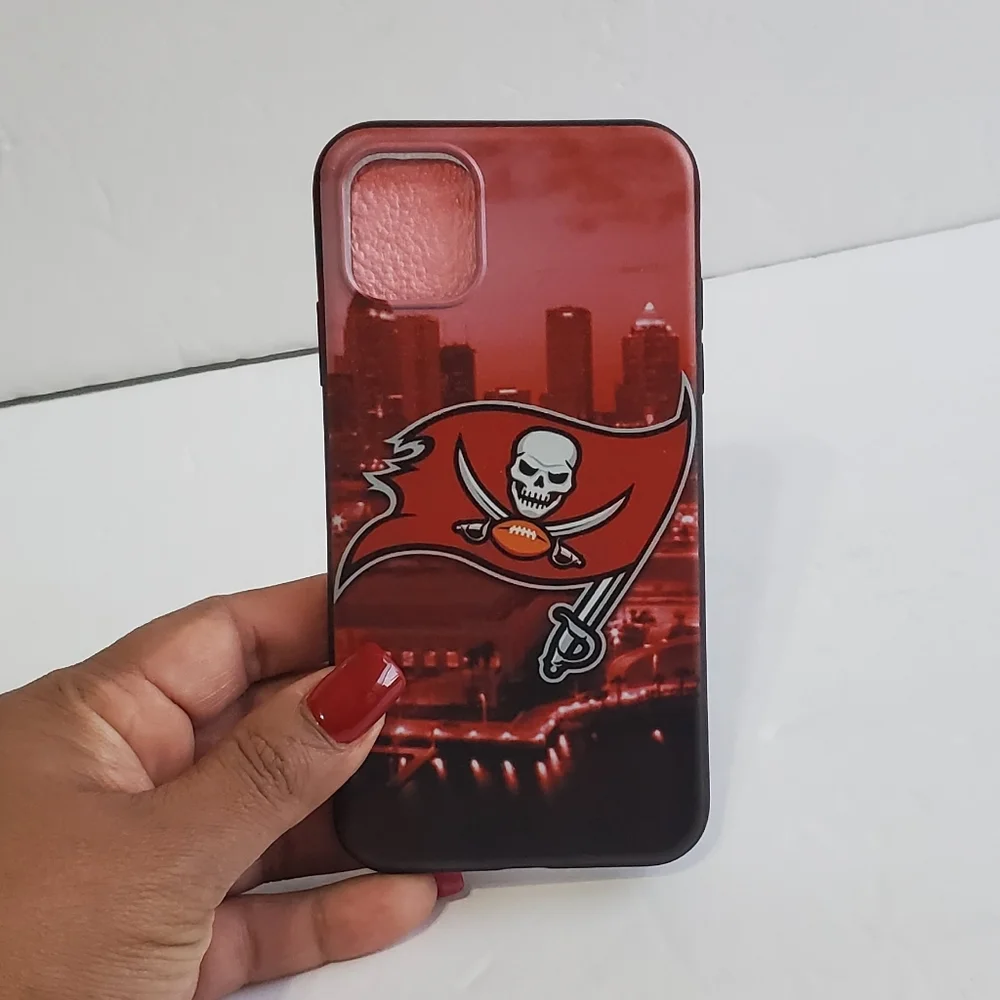 Tampa Bay Buccaneer Phone Case for iPhone 11